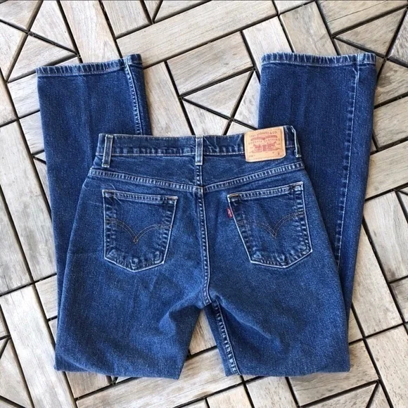 Levi's 515 Boot Cut Jeans Size 6/ M - Picture 2 of 8